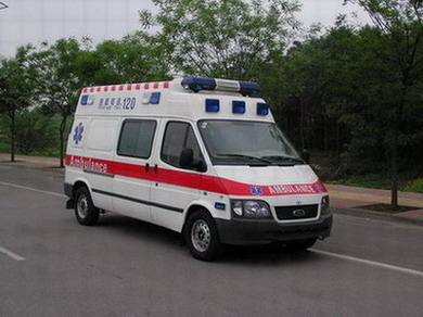 东海县救护车护送